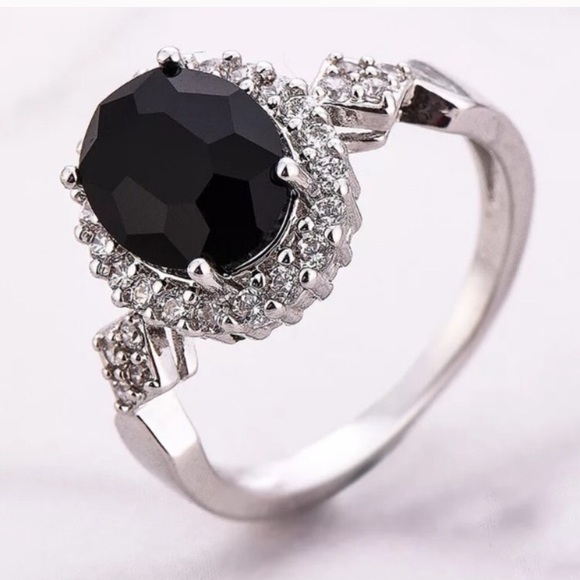 S925 Sterling Silver & Black CZ Ring - Picture 3 of 4